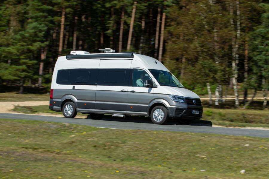  Volkswagen Grand California 680 2019 года  (UK) (фото 13 из 21)